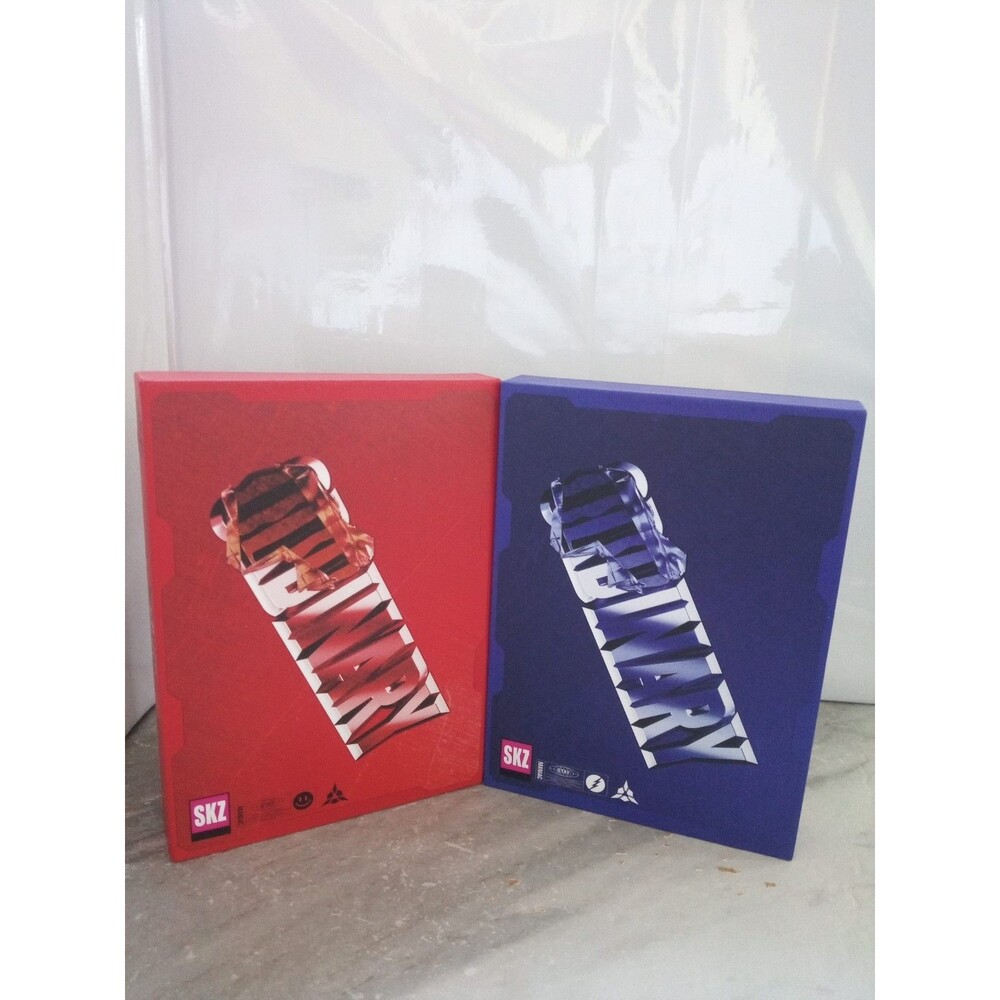 CD Music K-Pop STRAY KIDS ORDINARY Red & Blue Version CD + Photobook + Poster